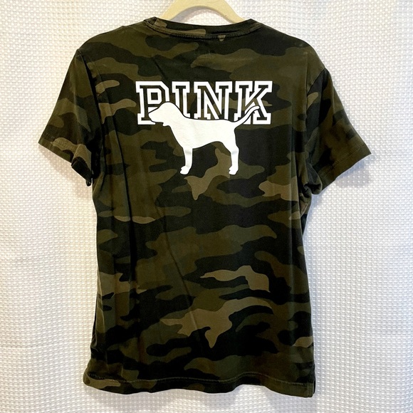 VS PINK Camo Campus Pocket Tee - Picture 2 of 5